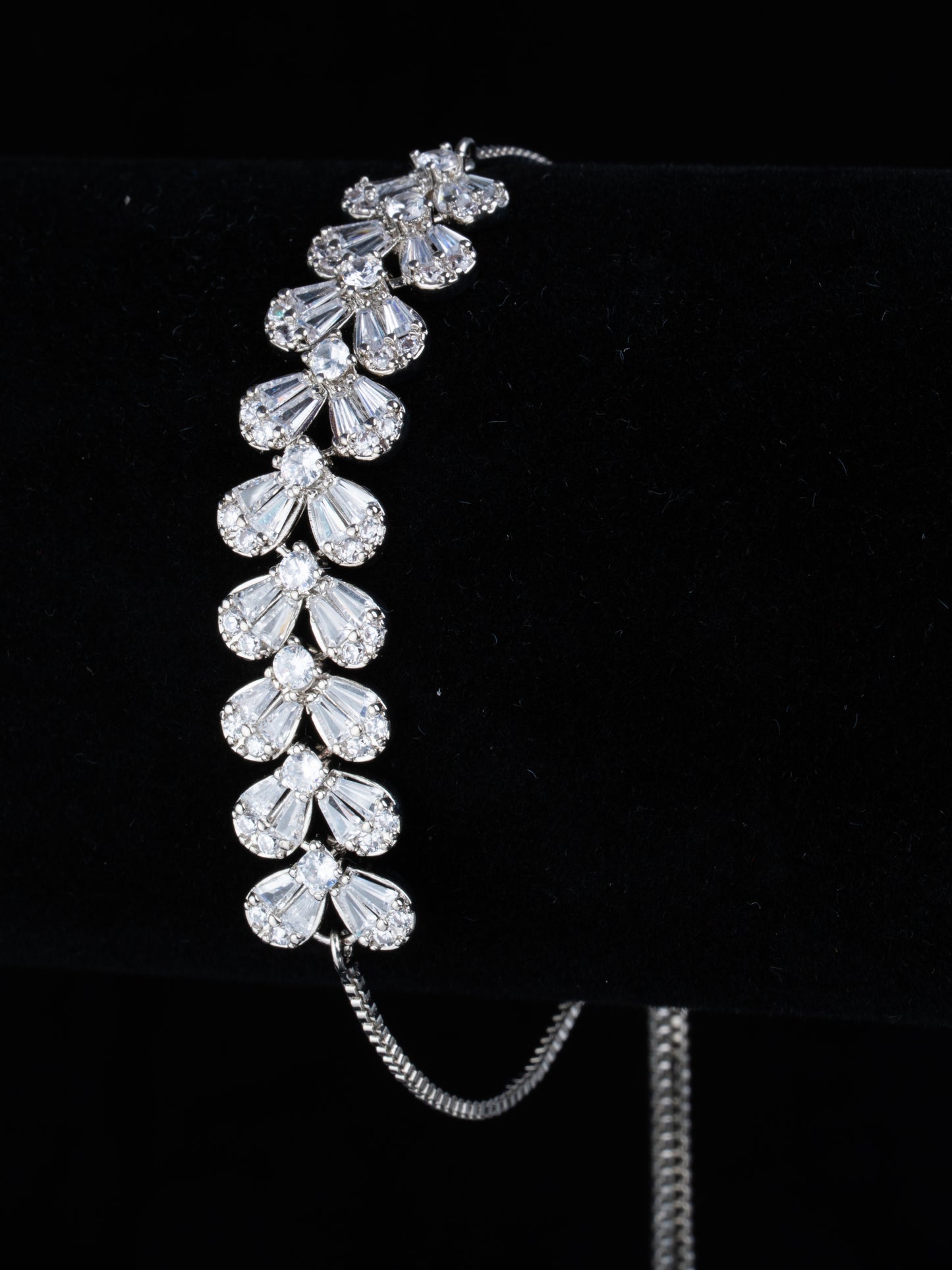 Timeless elegance bracelet