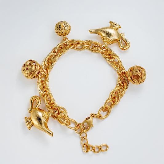 Genie's Wish Charm Bracelet In Gold